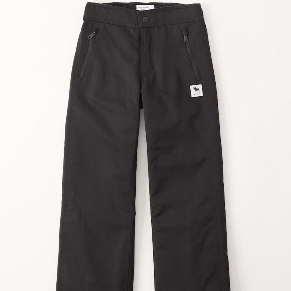 Abercrombie size 9/10 kids snow pants. New with tags. Never worn.